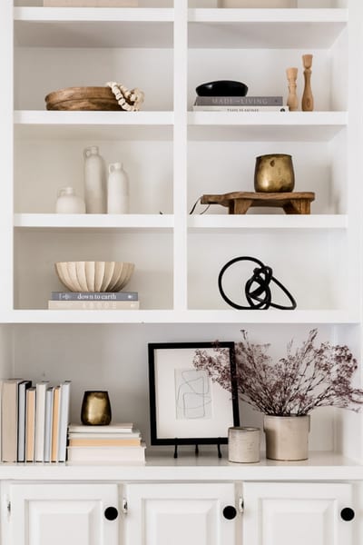 How to Decorate a Wall of Shelves: Stunning Ideas to Inspire You