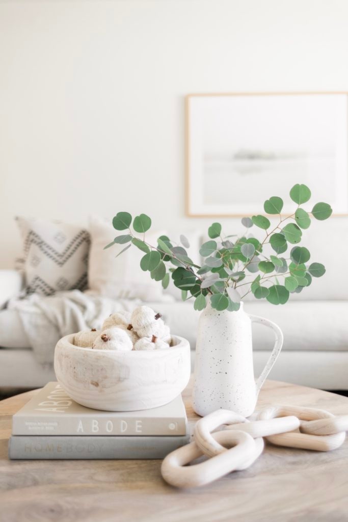 Wood + White Fall Coffee Table Styling - Halfway Wholeistic; Click to learn to style your coffee table in the fall on Halfway Wholeistic! Fall decor ideas for the home autumn. Fall decor centerpieces white pumpkins. Fall decor ideas for the home table. Fall coffee table decor tray. White fall decor ideas for the home. Fall coffee table decor simple. Fall decor ideas for the home simple. Best white fall decor living rooms. White fall decor centerpieces. Fall coffee table decor modern. Fall coffee table decor living rooms. 