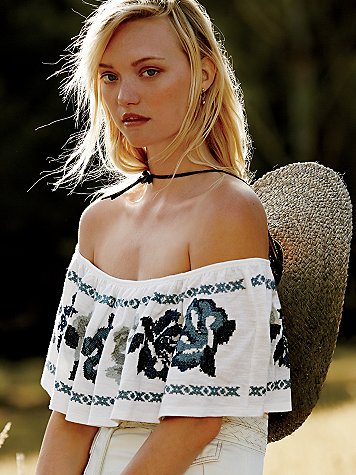 Off The Hook Off The Shoulder Tops